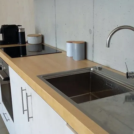Contemporain