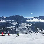 Contemporain Alpstuga