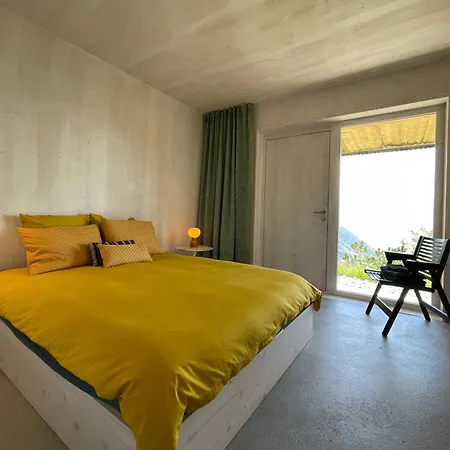 Contemporain 샬레 *